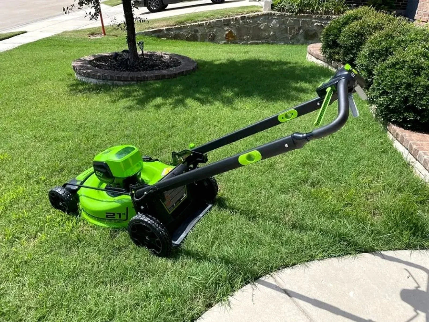 Greenworks 80V 21-Inch Cordless Self-Propelled Lawn Mower with 4.0Ah Battery & Charger