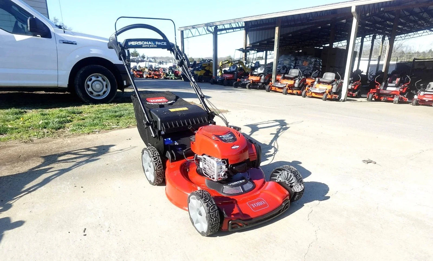 Toro 22 in. Recycler SmartStow Electric Lawn Mower