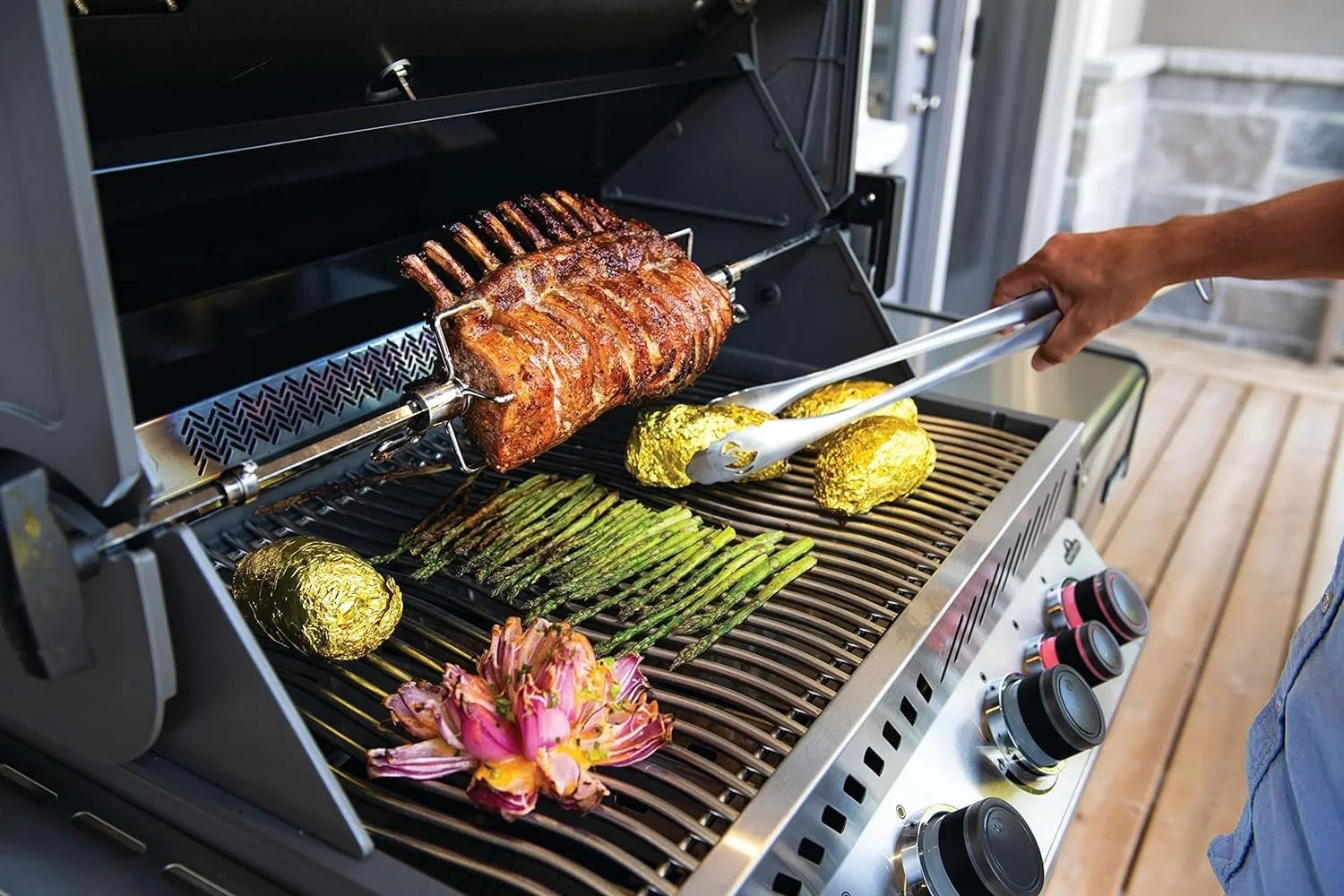 Napoleon Prestige 500 Propane Gas Grills