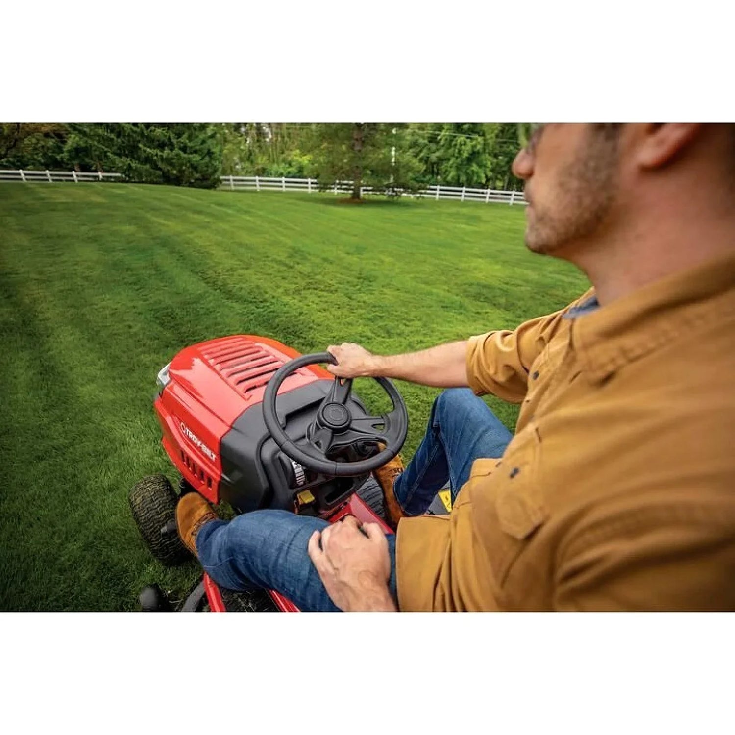 Troy-Bilt Bronco 42″ Riding Lawn Mower